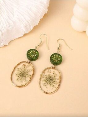 Green and Gold Dried Flower Drop Earrings